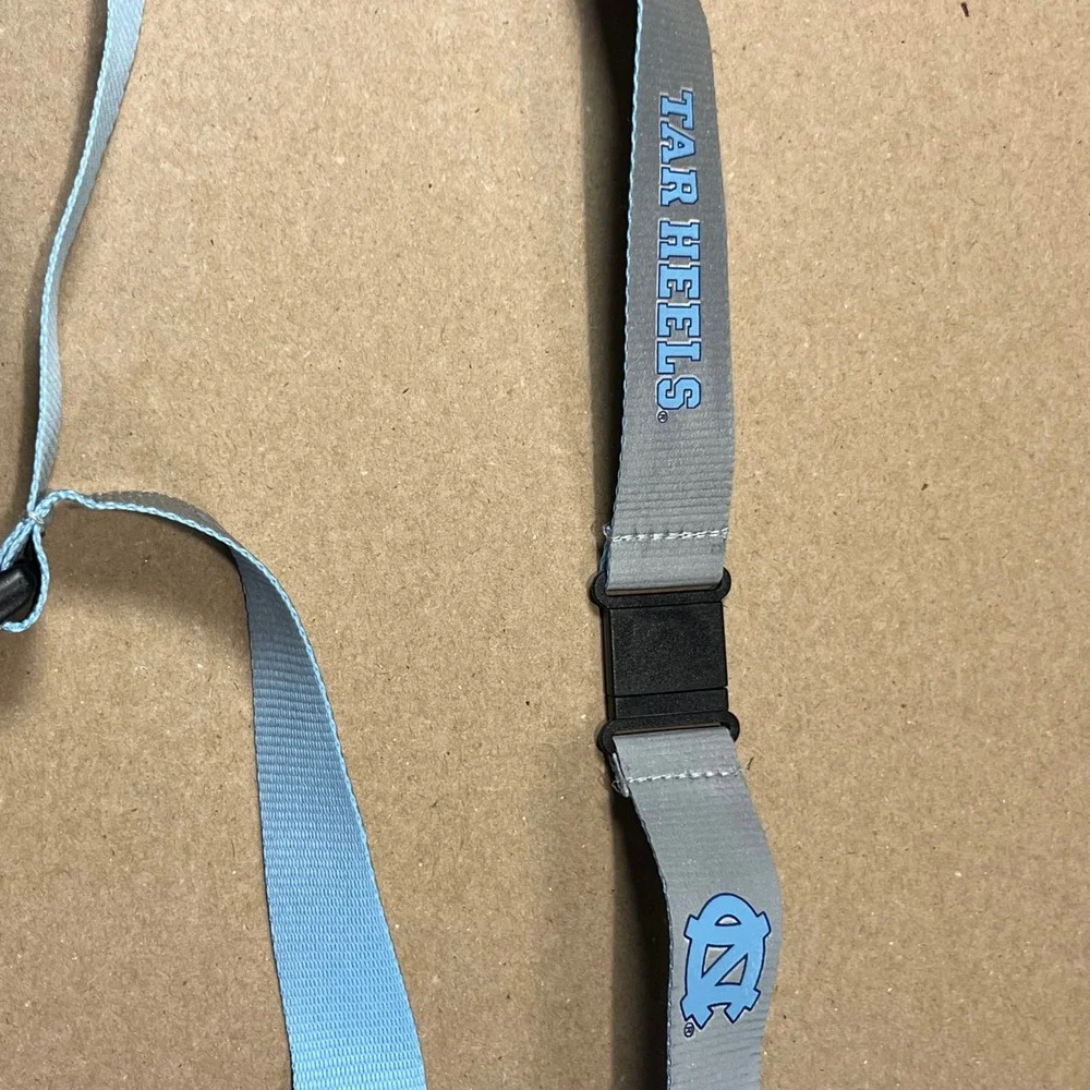 UNC Tar Heels Lanyard Reflective Gray Blue Aminco CCP-LN-458-05 NEW
